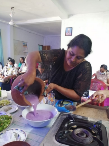 A food processing program in Homagama..... (2022-11-17)